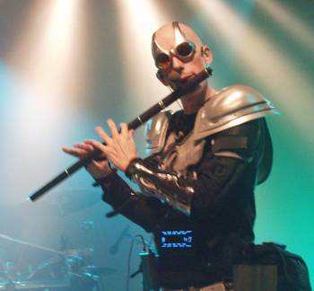 Cyber Piper giving a futuristic touch to medieval music