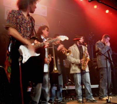 Blue Shade: finding luck with their new big band formula